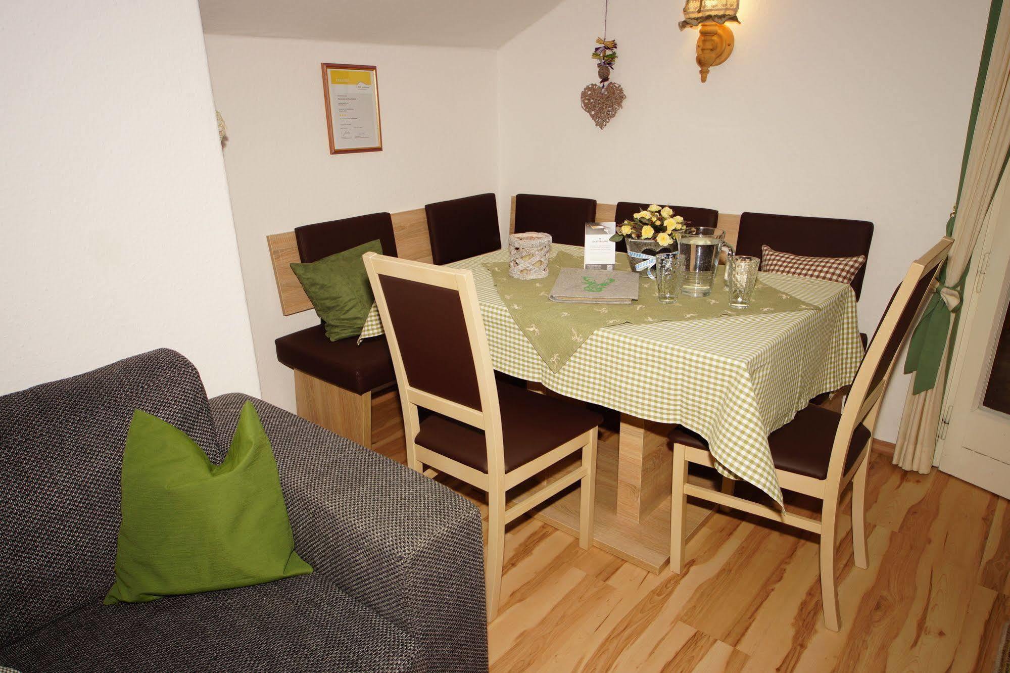 Ferienwohnung Johannesklause Mittenwald Buitenkant foto